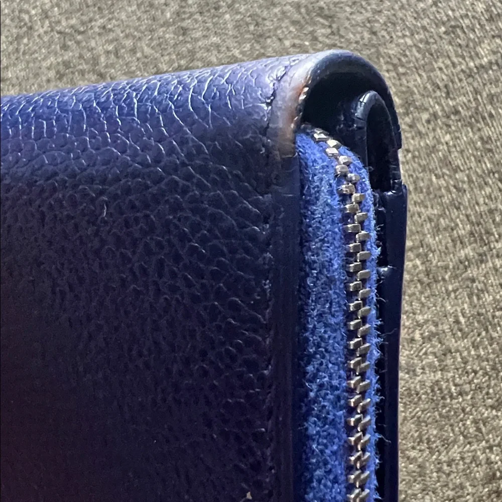 YSL Rive Gauche Compact Wallet 2019  Item#: SNT447032